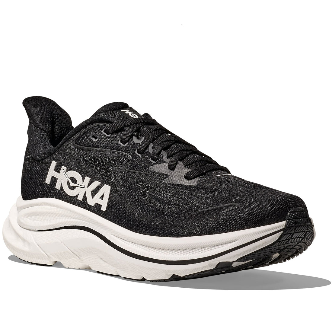 Quarter turn view Men&